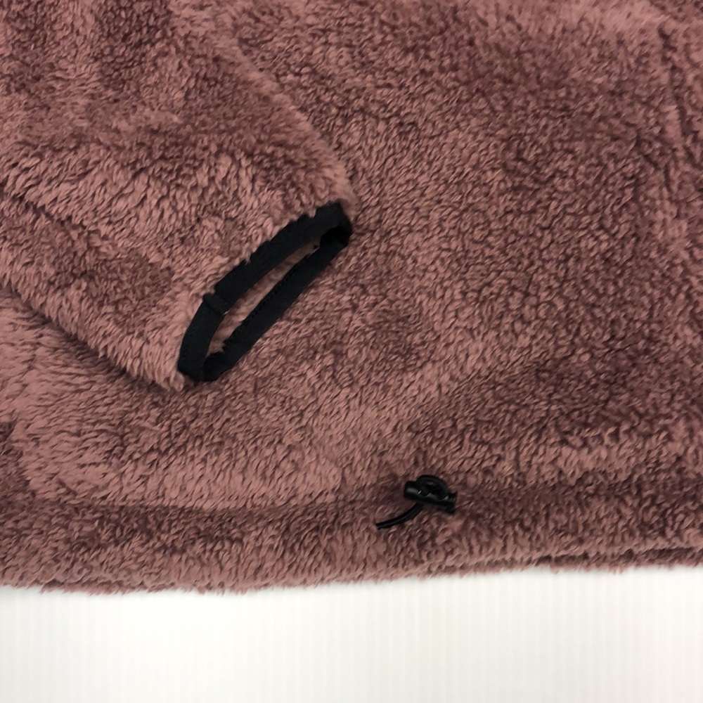 PINK Victoria’s Secret Teddy half zip pullover - Picture 5 of 6